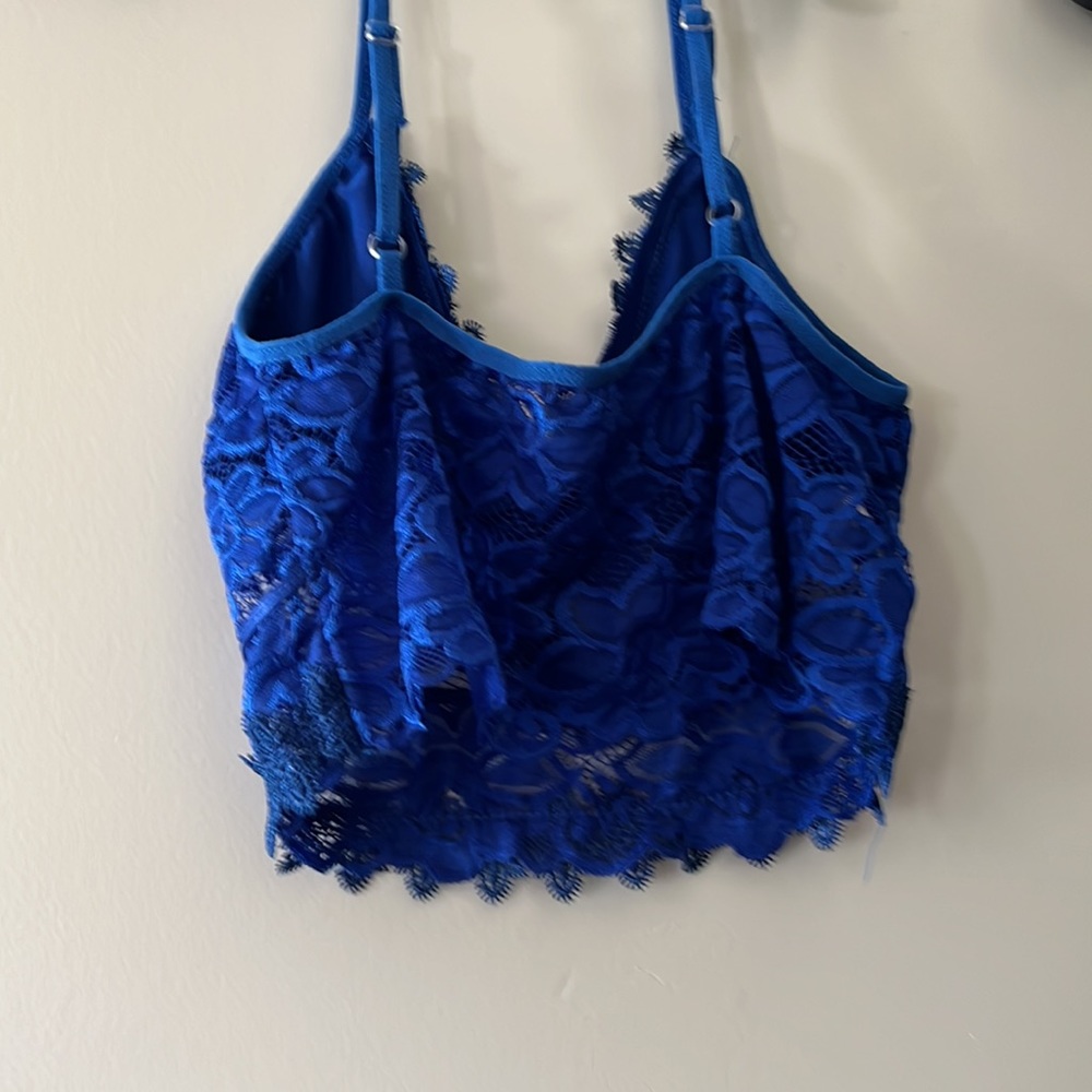 Blue crop top - Picture 2 of 2